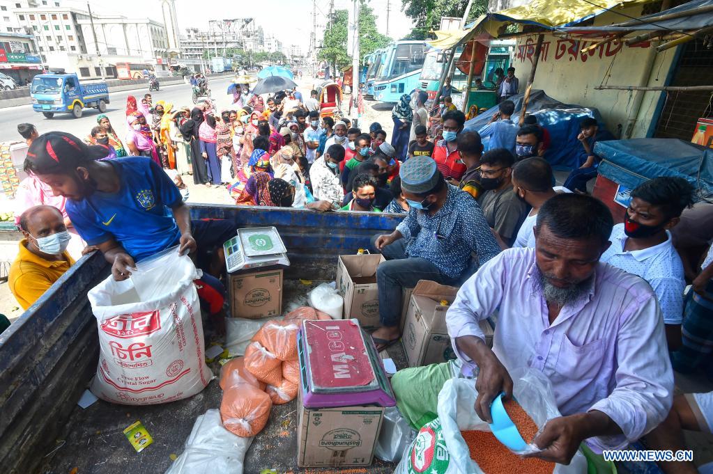 Dich COVID-19_Bangladesh ho tro nguoi thu nhap thap chiu anh huong do phong toa_1